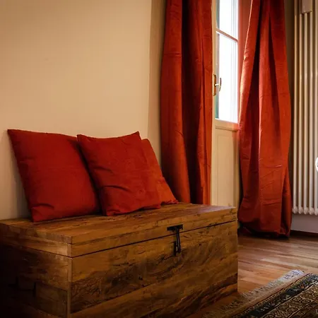 Lele Suite, In Centro Storico * Болонья