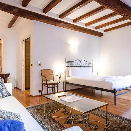 Lele Suite, In Centro Storico Appartement Bologna
