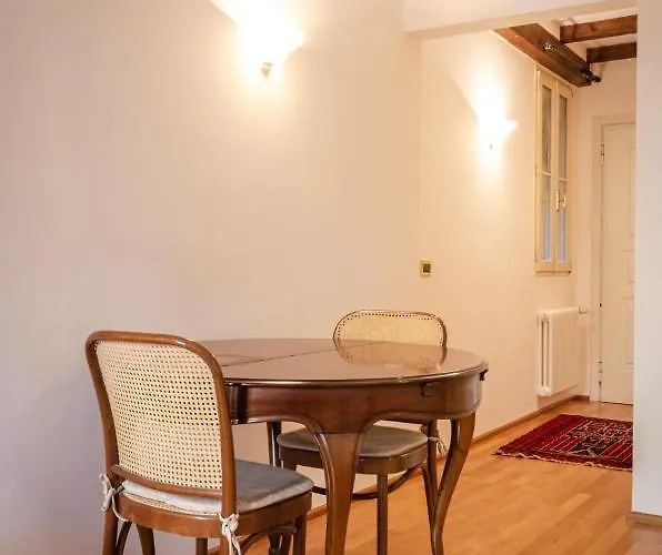 아파트 Lele Suite, In Centro Storico 볼로냐