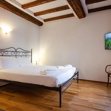 Apartment Lele Suite, In Centro Storico